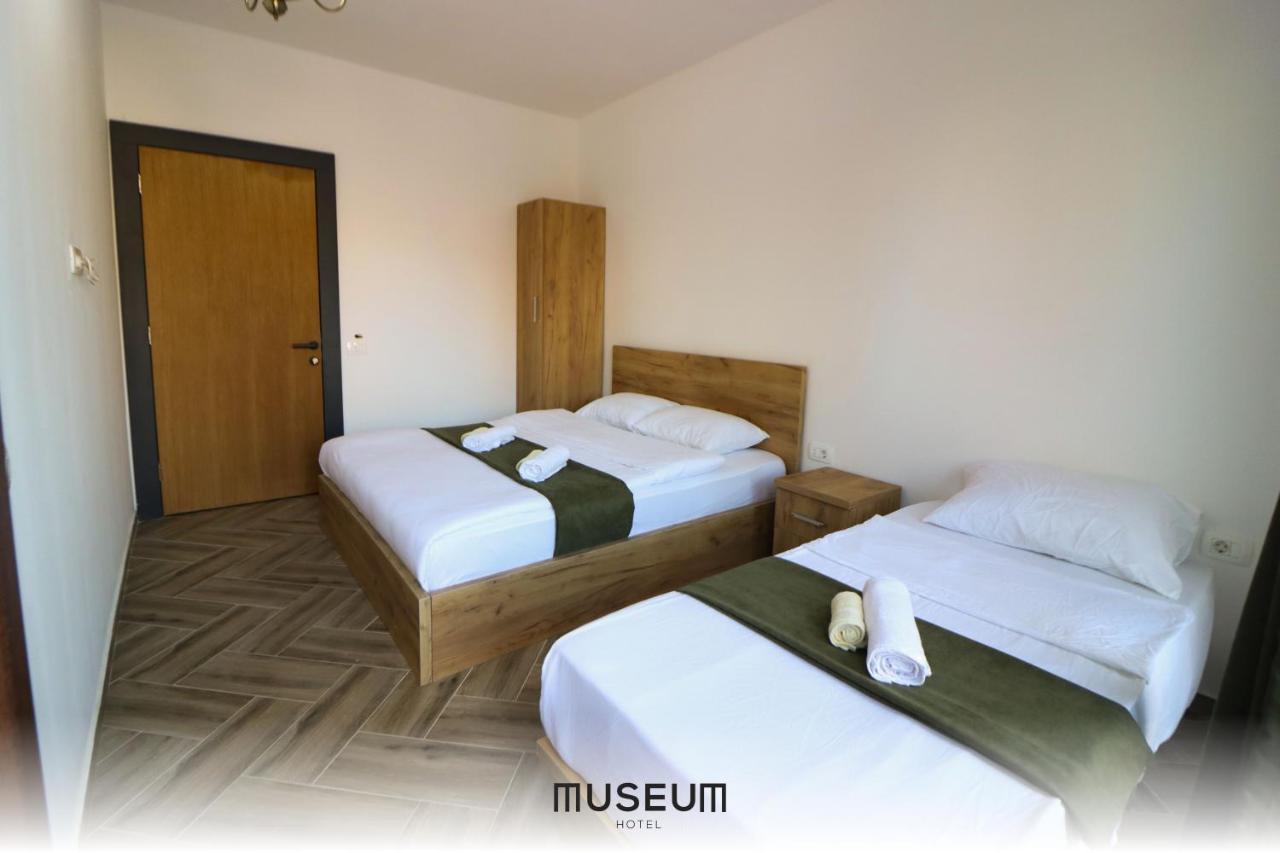 Museum Hotel プリシュティナ エクステリア 写真