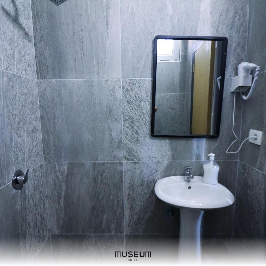 Museum Hotel プリシュティナ エクステリア 写真
